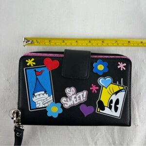 Disney Parks So Sweet Clutch Wristlet Wallet NWOT Mickey Minni